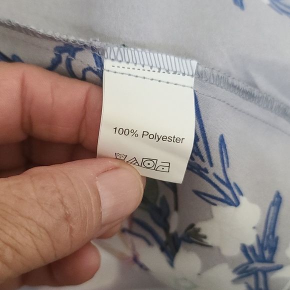 PLUS SIZE WOMAN'S SHEIN CURVE TOP - Picture 9 of 10